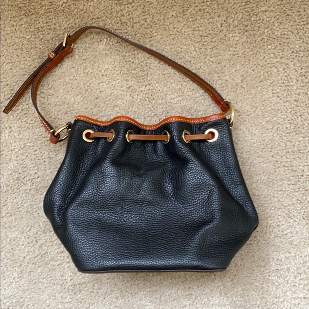 Dooney & Bourke - Picture 4 of 7